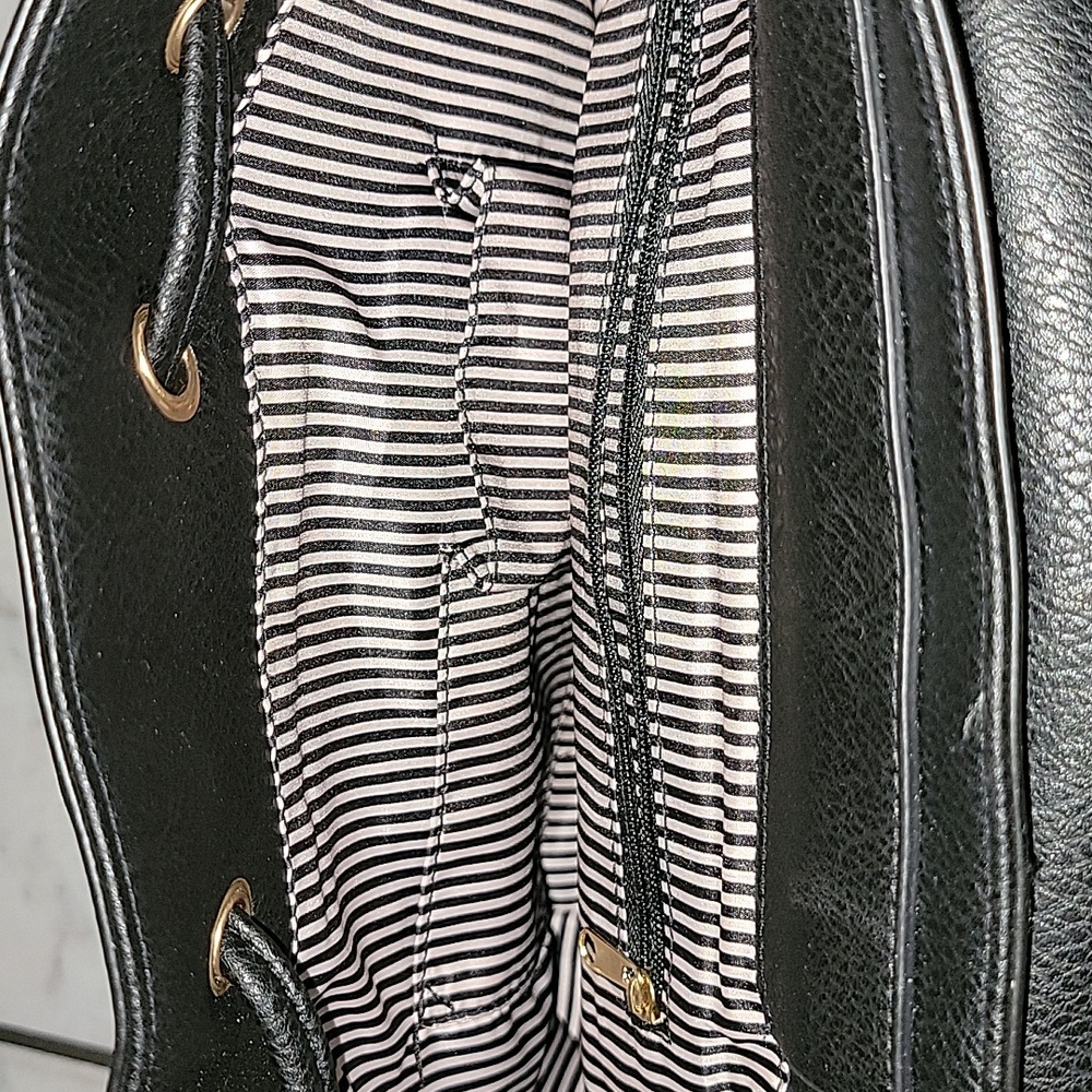 LOUME BACKPACK - Picture 7 of 7